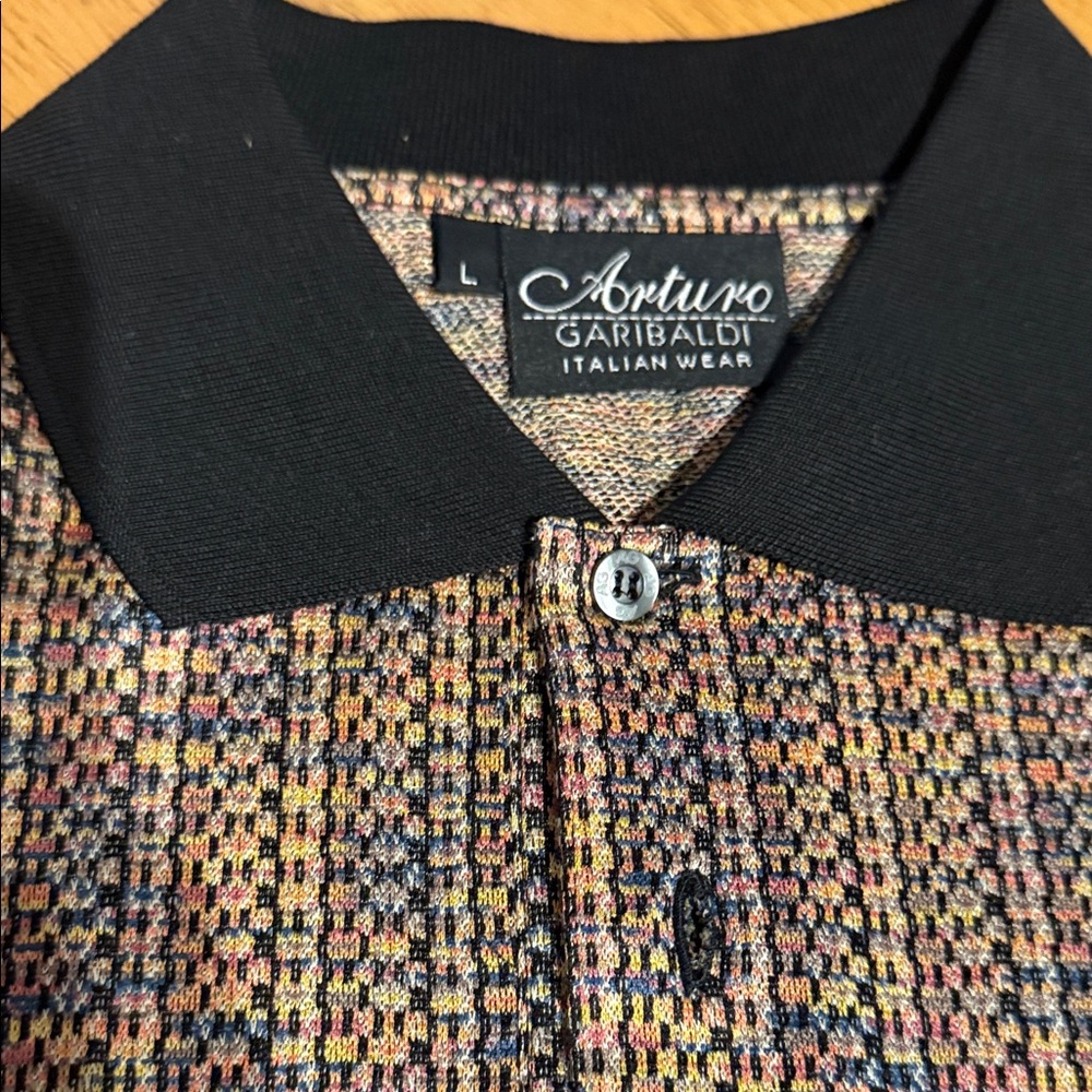 Stylish Patterned Polo Shirt - image 2